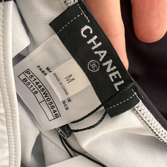 Chanel white black color block one piece bathing suit size M - Picture 4 of 7